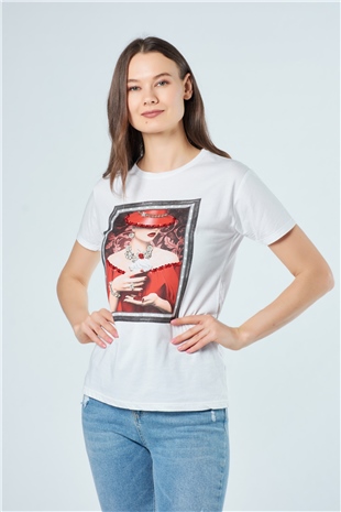 3303 Şapkalı Kadın Baskılı T-Shirt Beyaz-Coral
